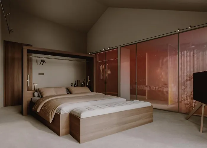 Hadrie Luxury 9 By The Sea Villa *