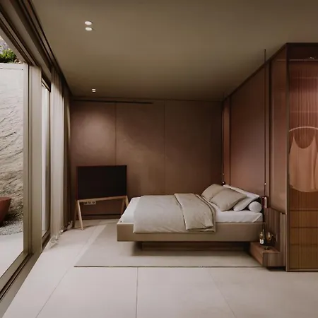 Hadrie Luxury 9 By The Sea Villa *